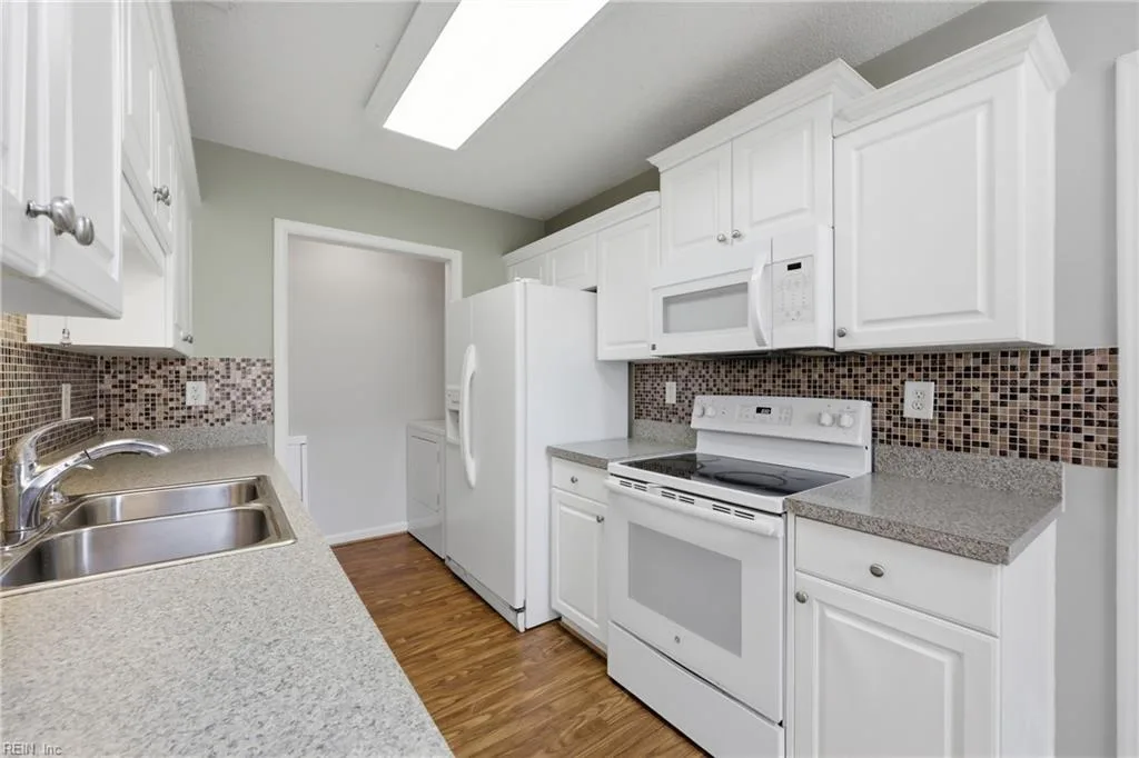 1802 Gunston DR, SUFFOLK VA 23434 thumb 10