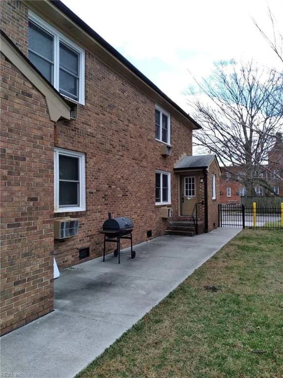 1111 Hugo ST #D, NORFOLK VA 23513 - Photo 2