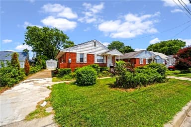 207 E Sewell AVE, HAMPTON VA 23663 thumb 4