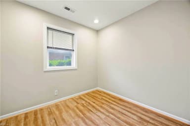 207 E Sewell AVE, HAMPTON VA 23663 thumb 10