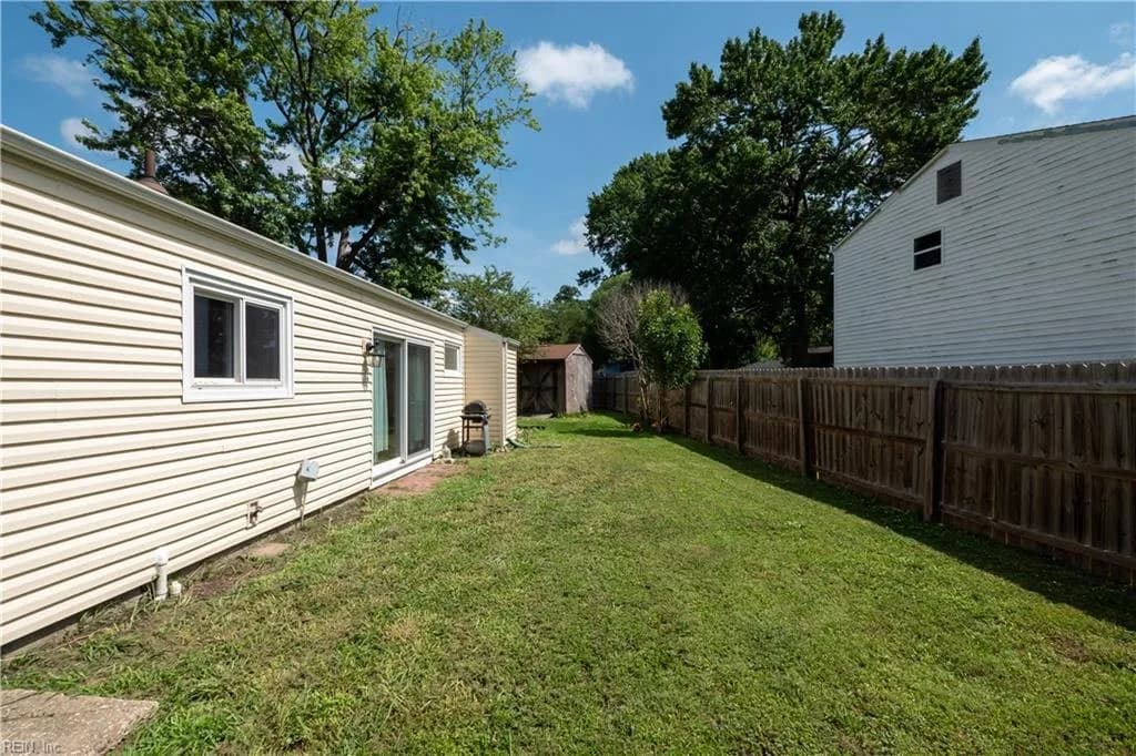 3700 Kings Point ARCH, VIRGINIABEACH VA 23452 - Photo 4