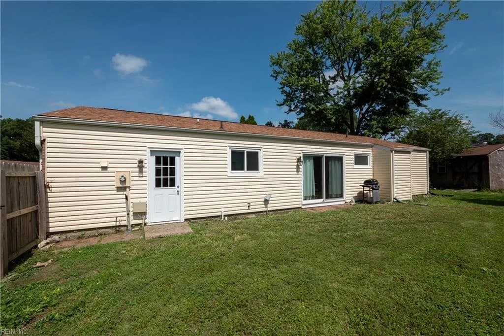 3700 Kings Point ARCH, VIRGINIABEACH VA 23452 - Photo 5