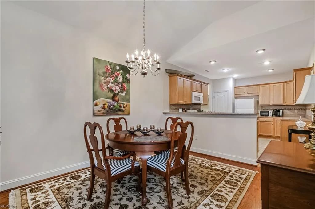 303 Garman LOOP, YORKTOWN VA 23690 thumb 7
