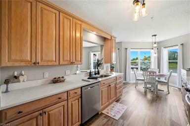 1024 Porte Harbour ARCH #201, HAMPTON VA 23664 thumb 6