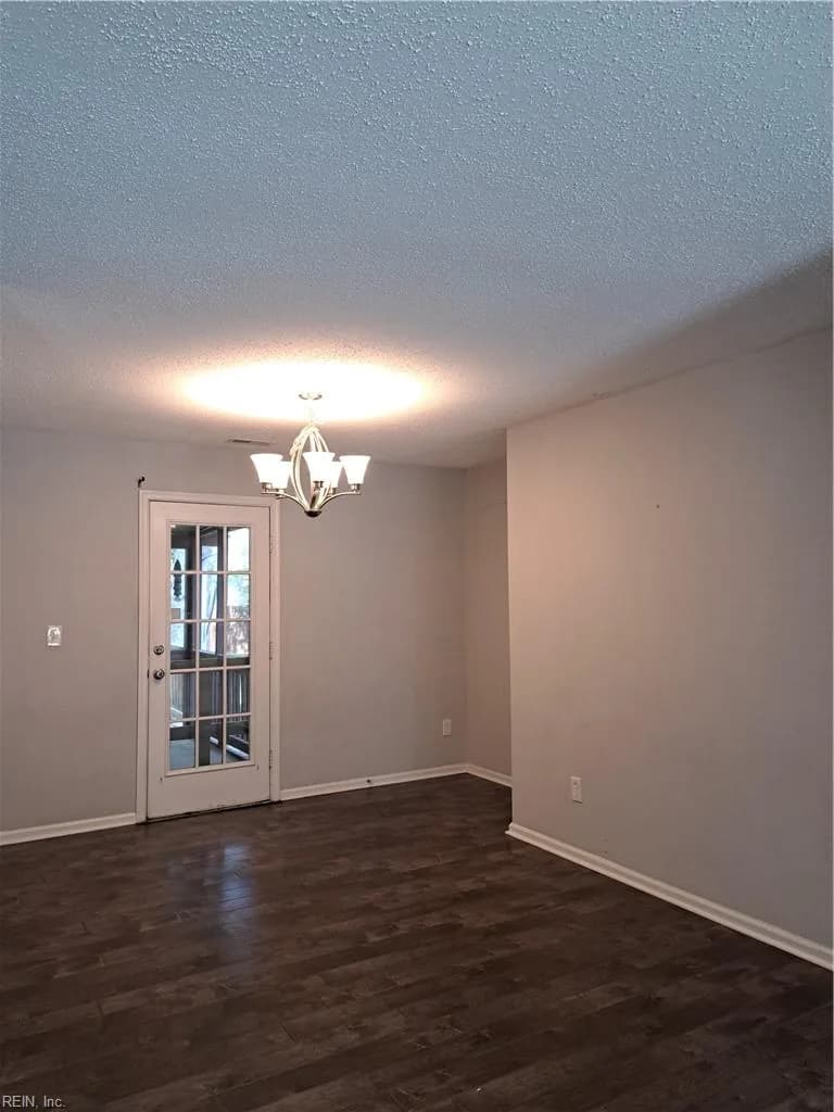 2221 Locks Landing CRES, CHESAPEAKE VA 23323 thumb 8