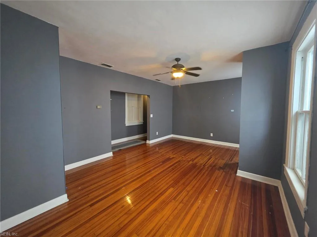 714 Redgate AVE #5, NORFOLK VA 23507 thumb 8