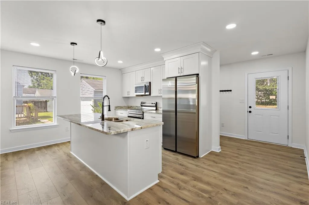 419 Alleghany RD, HAMPTON VA 23661 thumb 7