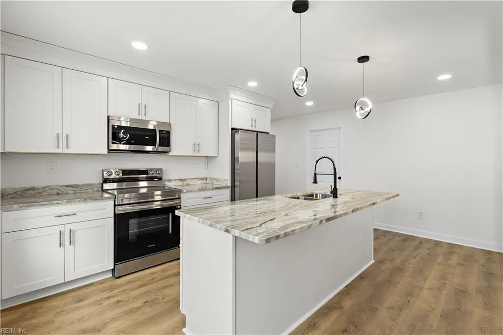 419 Alleghany RD, HAMPTON VA 23661 thumb 8