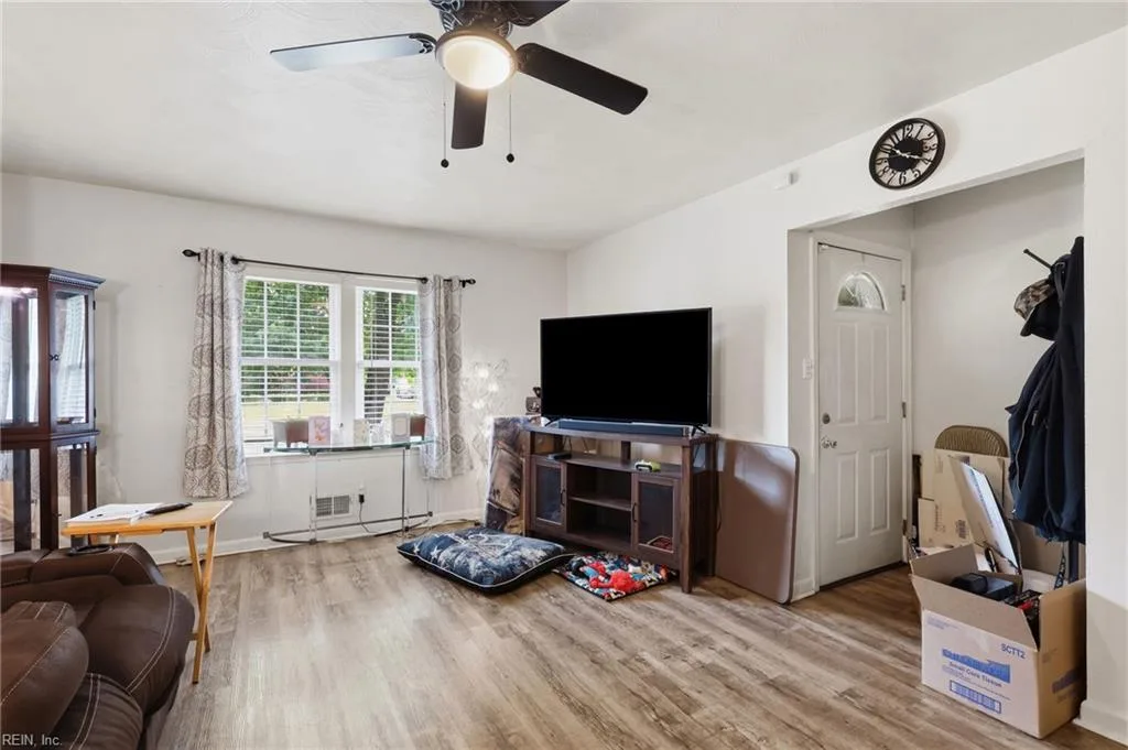 4008 Deep Creek BLVD, PORTSMOUTH VA 23702 thumb 7