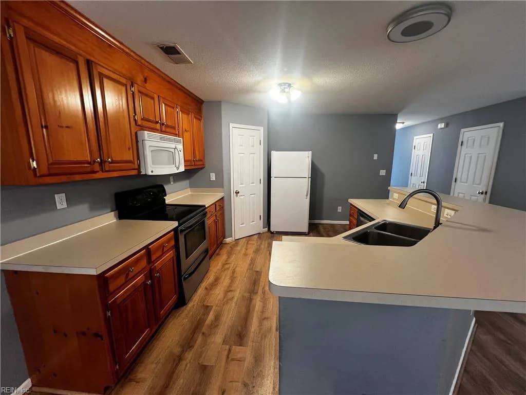 6350 Old Townpoint RD, SUFFOLK VA 23435 thumb 7