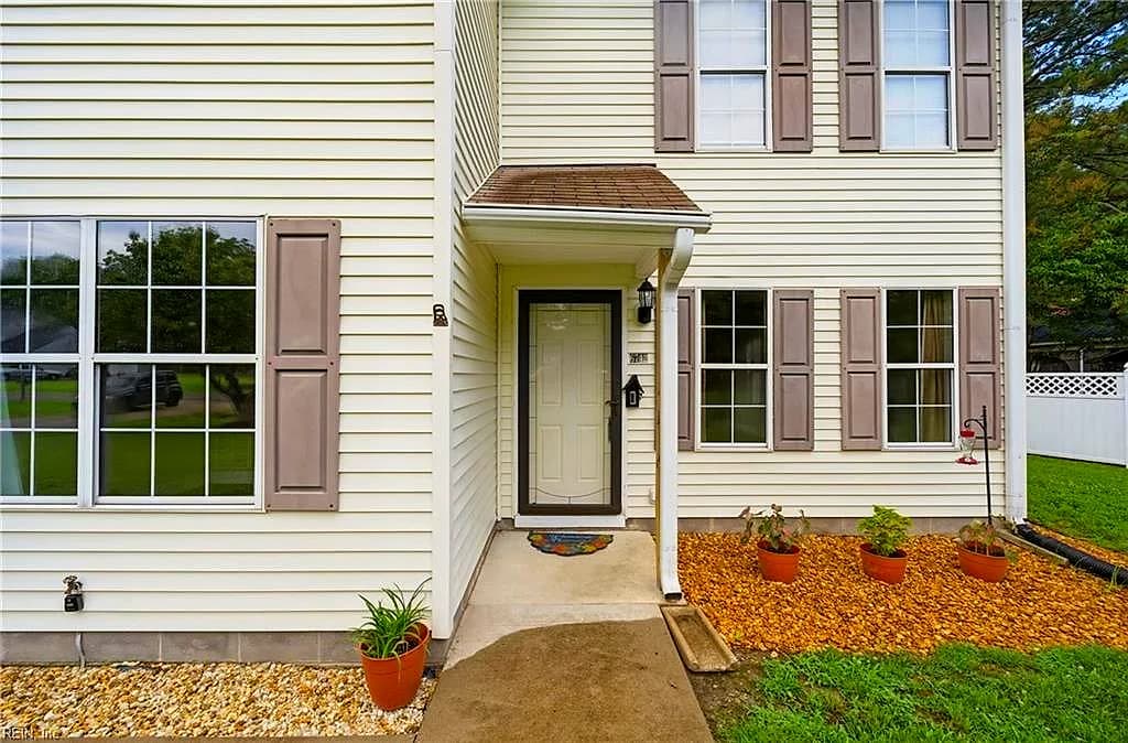 6742 Amanda CT, GLOUCESTER VA 23061 thumb 6