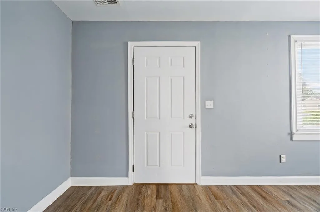413 Colonial AVE, HAMPTON VA 23661 thumb 6