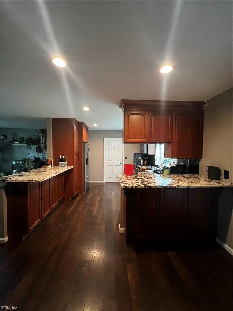 754 E Little Back River RD, HAMPTON VA 23669 thumb 7