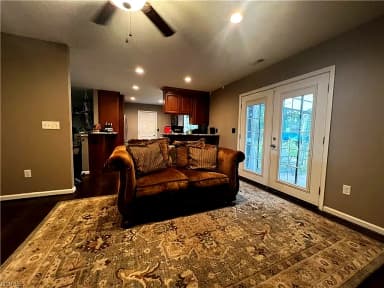 754 E Little Back River RD, HAMPTON VA 23669 thumb 10