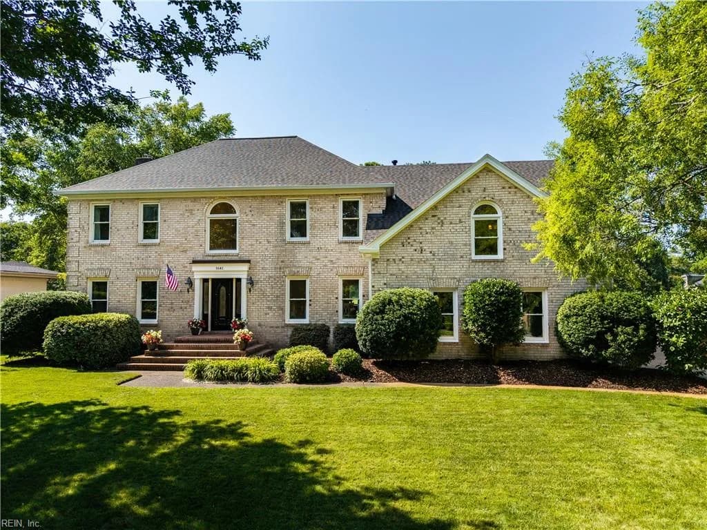 1641 Dey Cove DR, VIRGINIA BEACH VA 23454 - Photo 2
