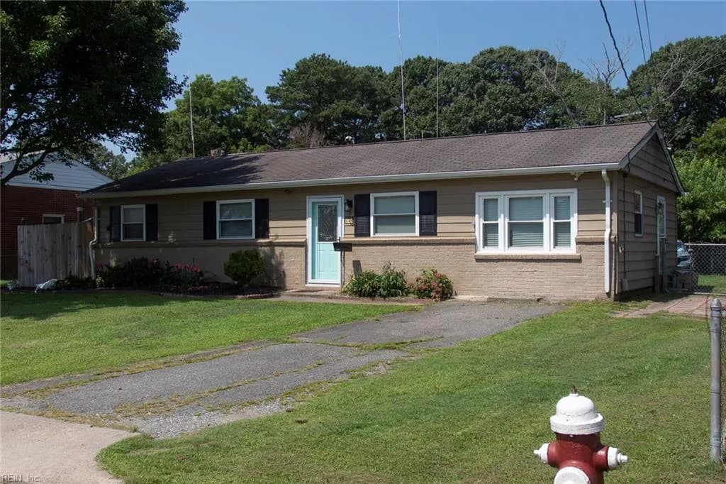 641 Nottingham DR, HAMPTON VA 23669 - Photo 3