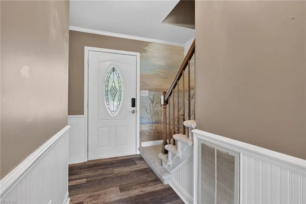 7792 Guinea RD, HAYES VA 23072 thumb 6