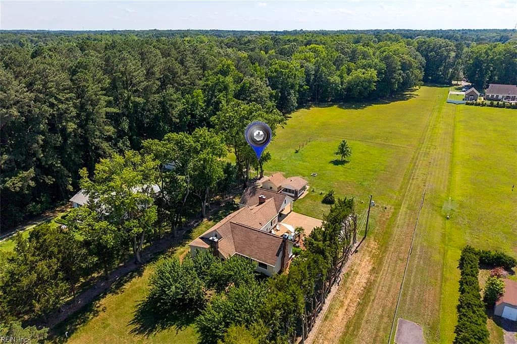 707 Waterview RD, YORKTOWN VA 23692 - Main photo