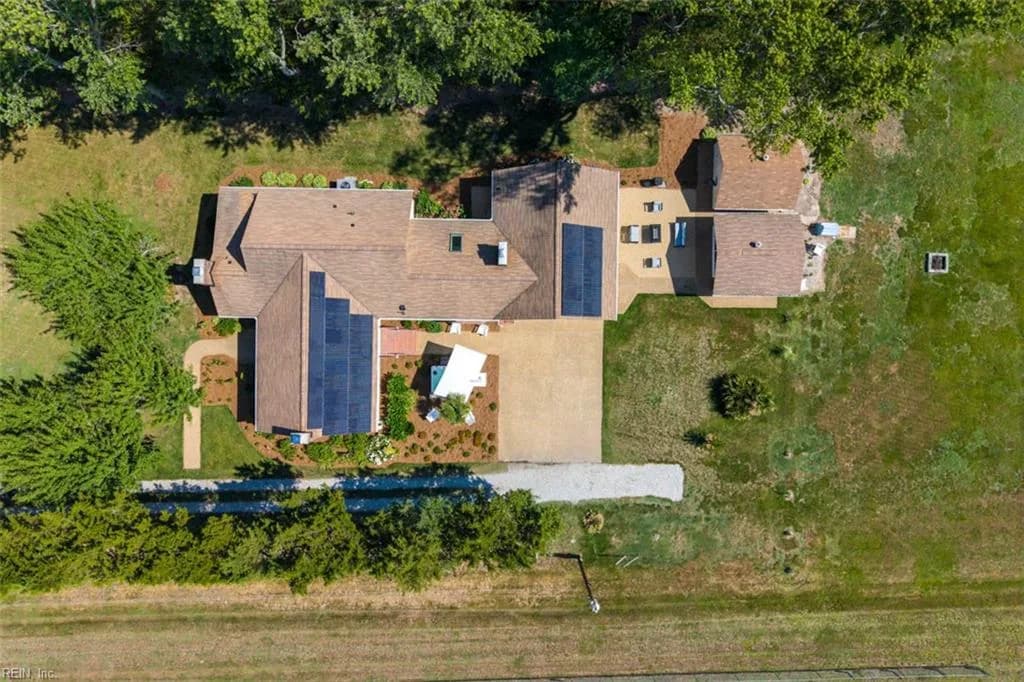 707 Waterview RD, YORKTOWN VA 23692 - Photo 4