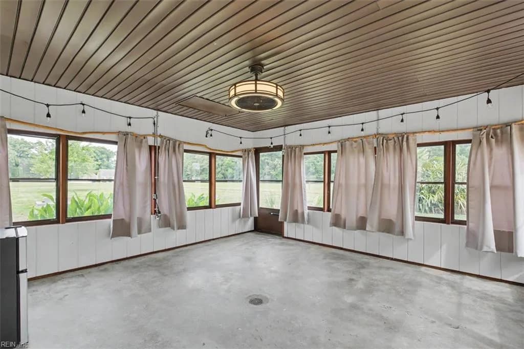 707 Waterview RD, YORKTOWN VA 23692 thumb 8
