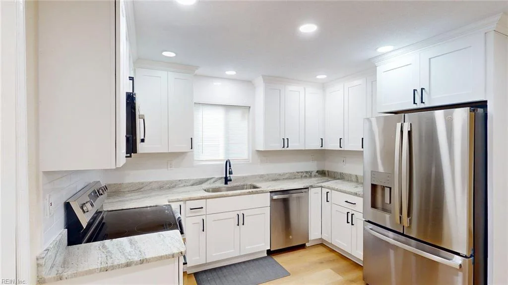 1307 W 42nd ST, NORFOLK VA 23508 thumb 9