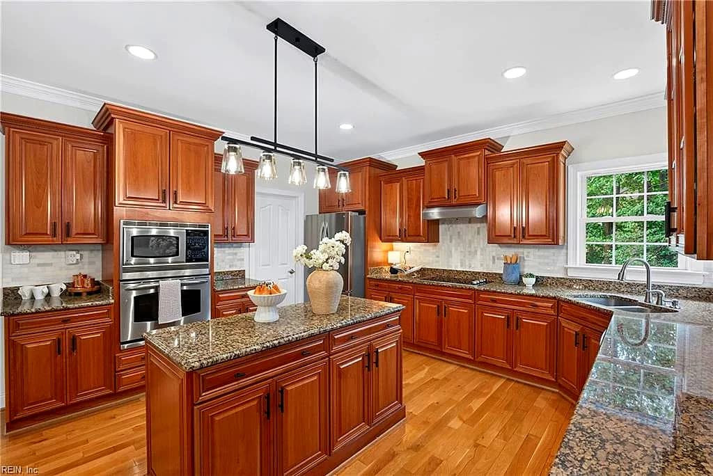 11481 Britt Castle CT, PROVIDENCE FORGE VA 23140 - Photo 5