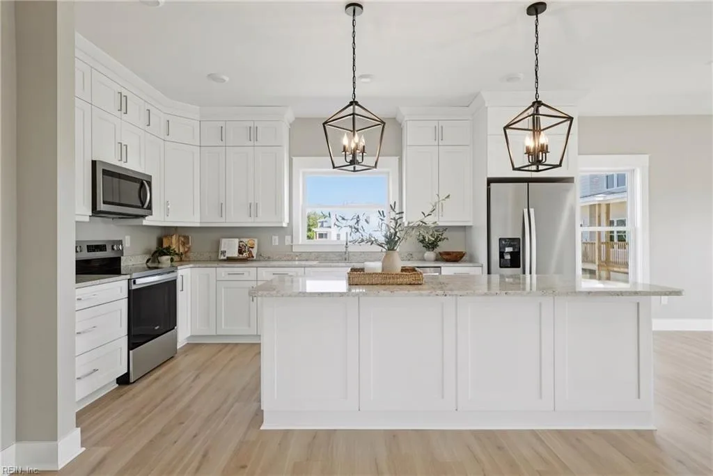 52 N Lawson RD, POQUOSON VA 23662 thumb 11