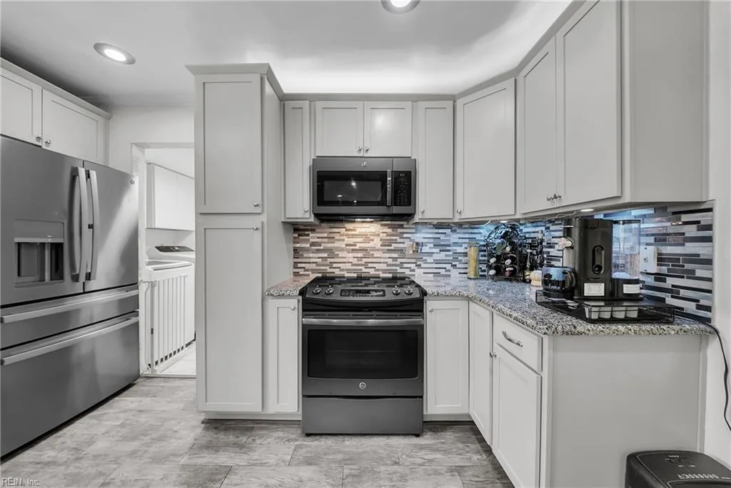 1840 Olympic DR, VIRGINIA BEACH VA 23456 thumb 12