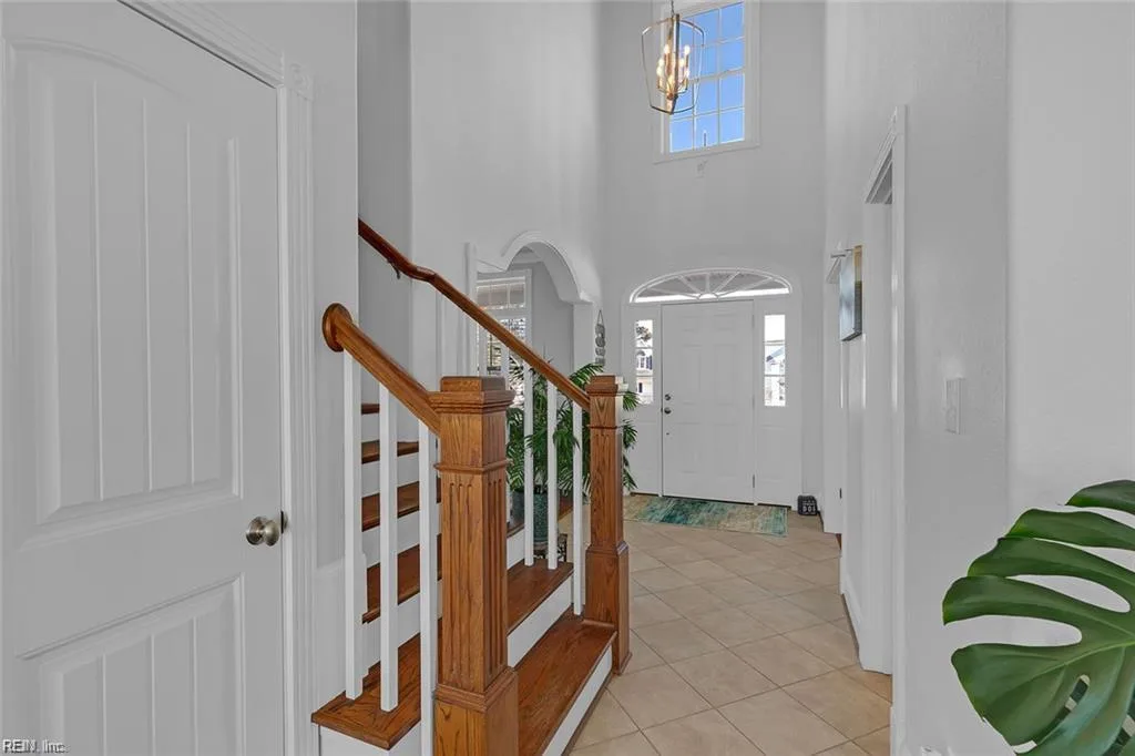 27 Rileys WAY, HAMPTON VA 23664 - Photo 4