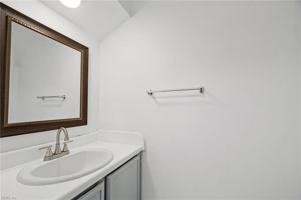 372 Circuit LN #E, NEWPORTNEWS VA 23608 thumb 11