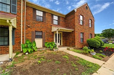 372 Circuit LN #E, NEWPORT NEWS VA 23608 thumb 3