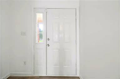 372 Circuit LN #E, NEWPORT NEWS VA 23608 thumb 6