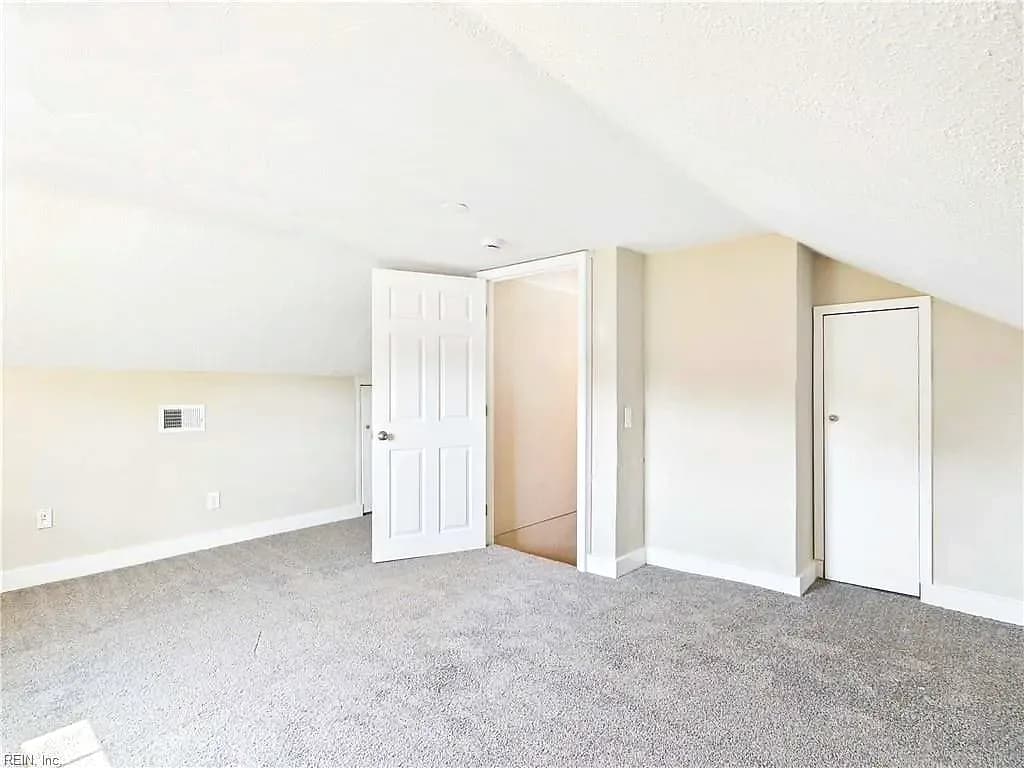 744 West 31st ST, NORFOLK VA 23508 thumb 9