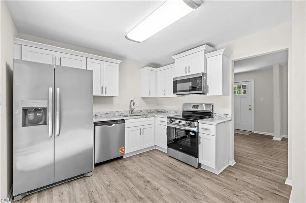 3791 Towne Point RD, PORTSMOUTH VA 23703 thumb 11