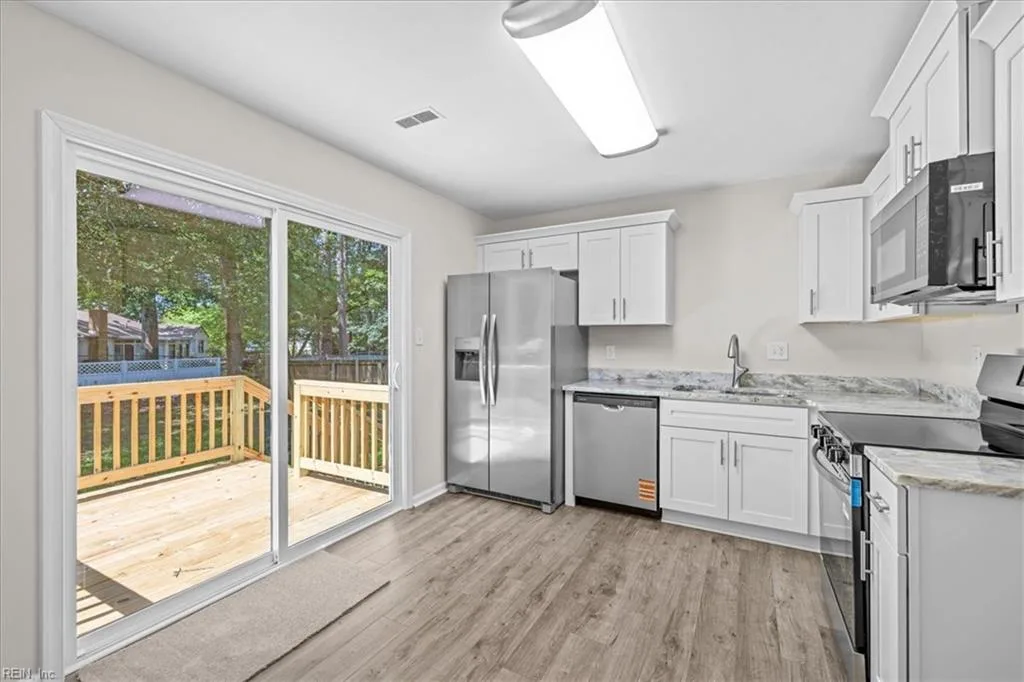 3791 Towne Point RD, PORTSMOUTH VA 23703 thumb 10