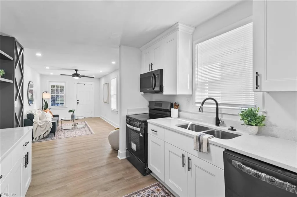 2207 Marshall AVE, NEWPORTNEWS VA 23607 thumb 12