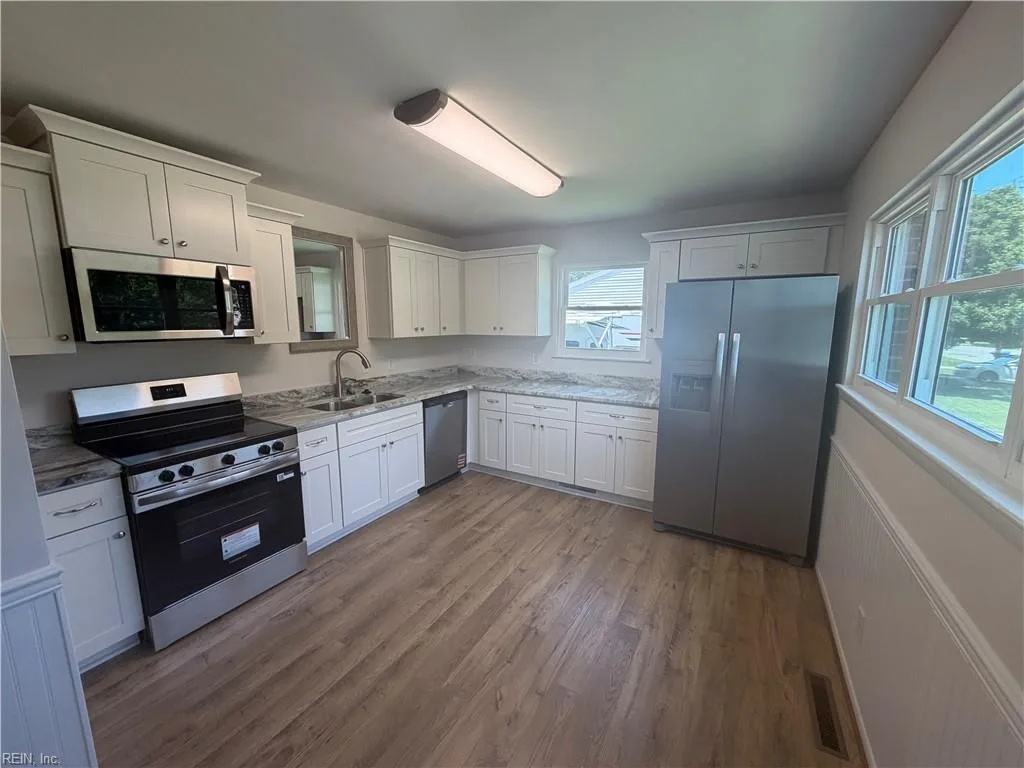 505 Kellam RD, VIRGINIABEACH VA 23462 - Photo 4