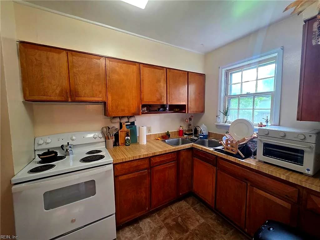 5440 Argall CRES, NORFOLK VA 23508 thumb 9