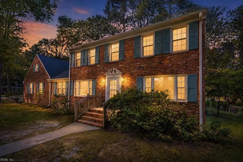109 Rowe DR, POQUOSON VA 23662 - Photo 5