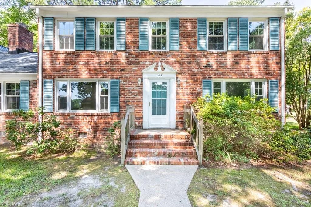 109 Rowe DR, POQUOSON VA 23662 thumb 6