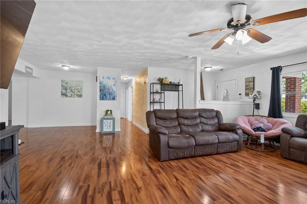 713 Pelham DR, HAMPTON VA 23669 thumb 7