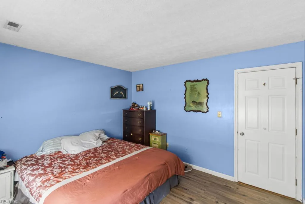 6353 Bolling Brook LN, GLOUCESTER VA 23061 thumb 12