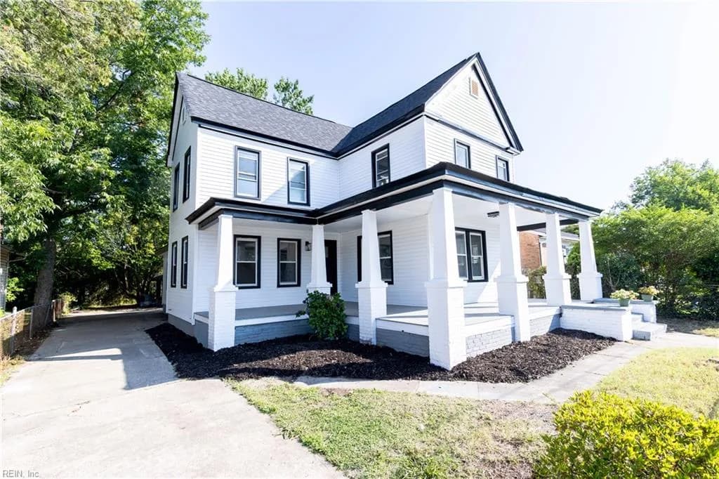 1806 Victoria BLVD, HAMPTON VA 23669 - Main photo