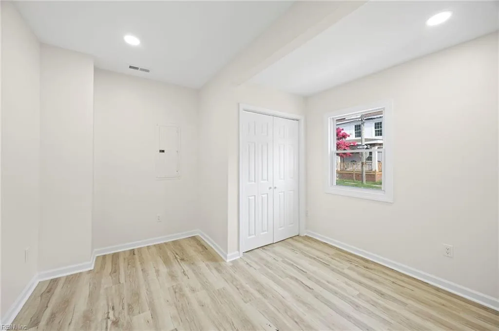 766 A AVE, NORFOLK VA 23504 thumb 12