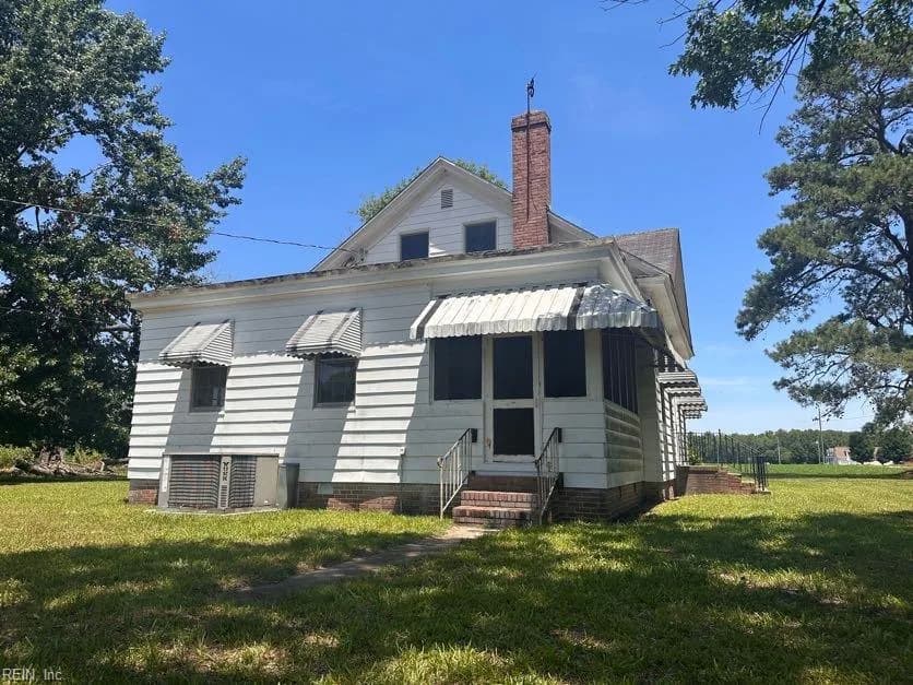 30086 Statesville RD, NEWSOMS VA 23874 - Main photo