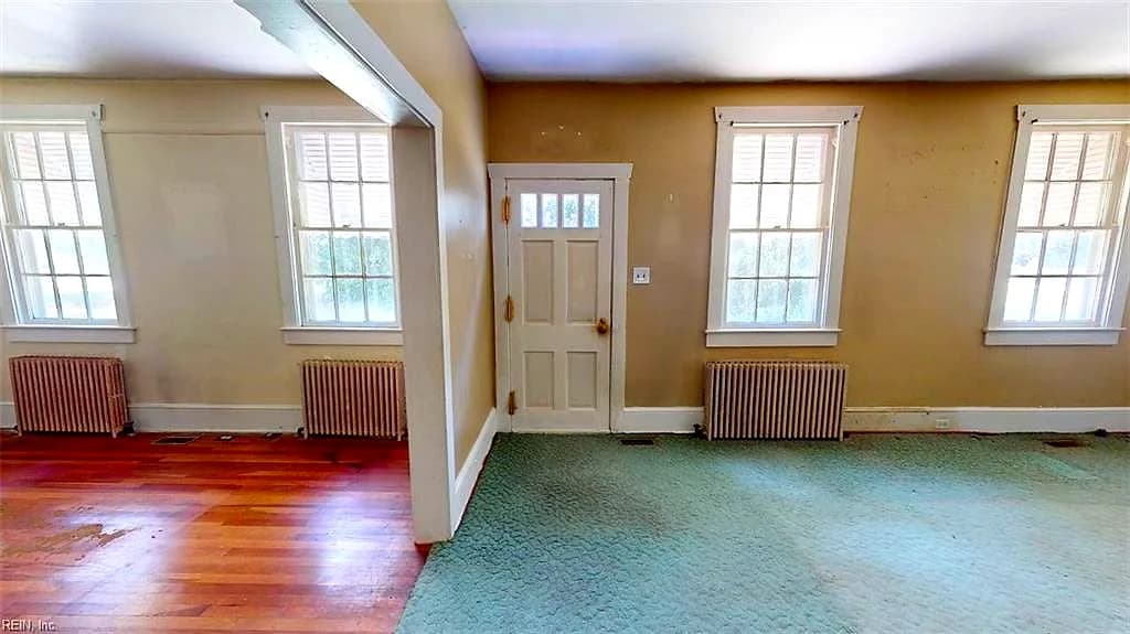 30086 Statesville RD, NEWSOMS VA 23874 - Photo 3