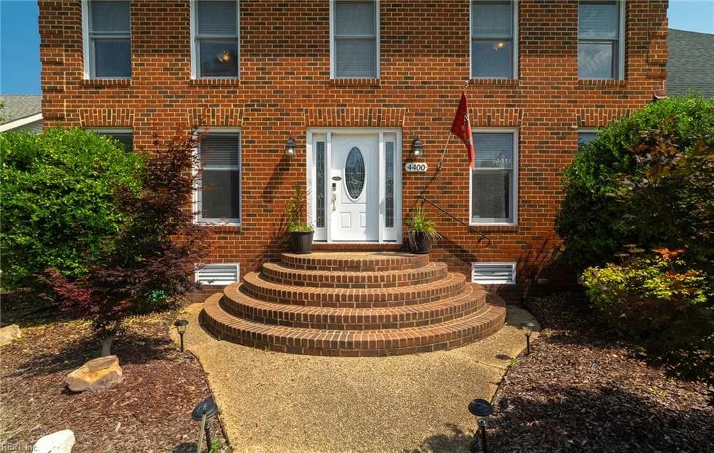 4400 Sully TRCE, VIRGINIA BEACH VA 23456 - Photo 4