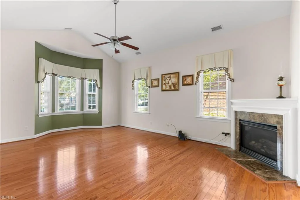 107 Oxford Avenue NONE, SMITHFIELD VA 23430 - Photo 4