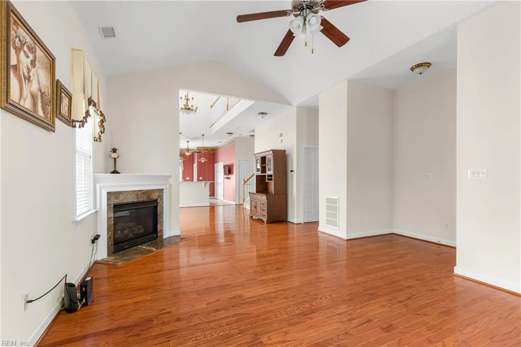 107 Oxford Avenue NONE, SMITHFIELD VA 23430 - Photo 5