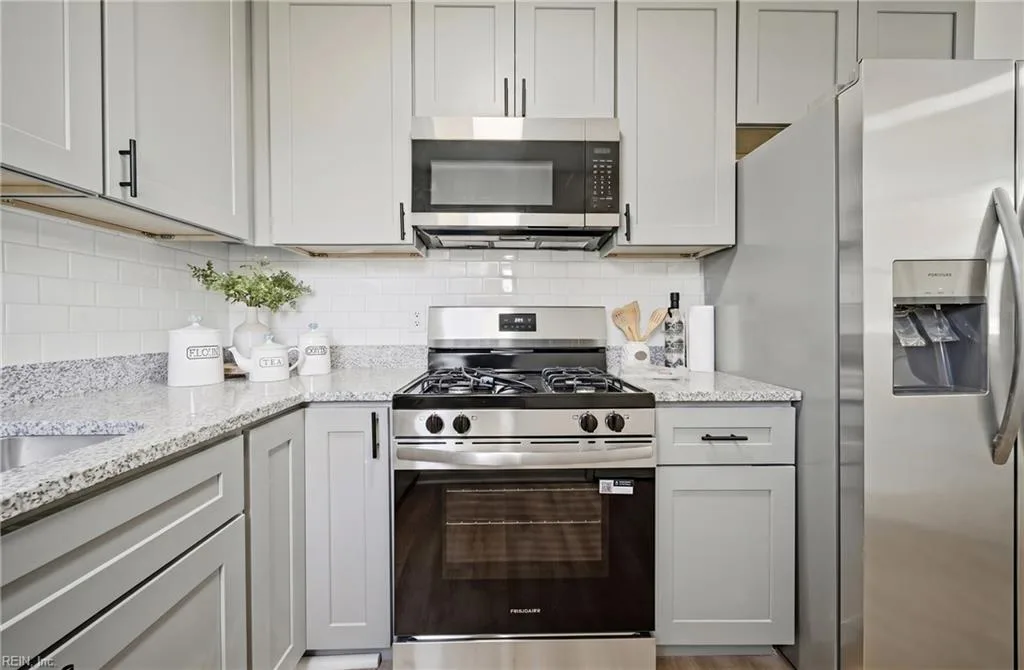 1003 Warfield DR, PORTSMOUTH VA 23701 thumb 7